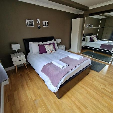3 Bedrooms Flat Near Russell Square Londra Esterno foto
