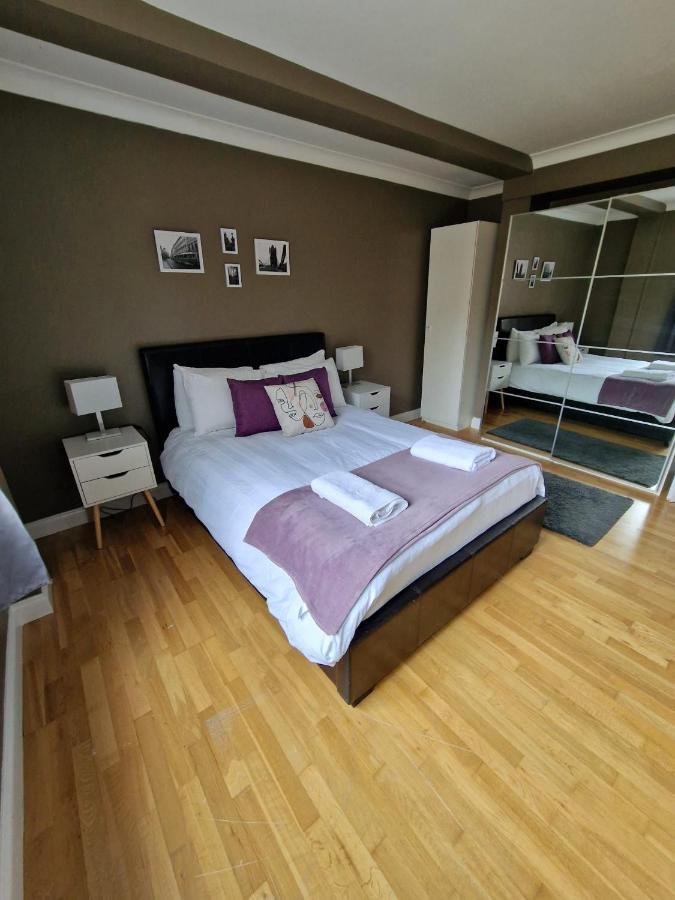 3 Bedrooms Flat Near Russell Square Londra Esterno foto