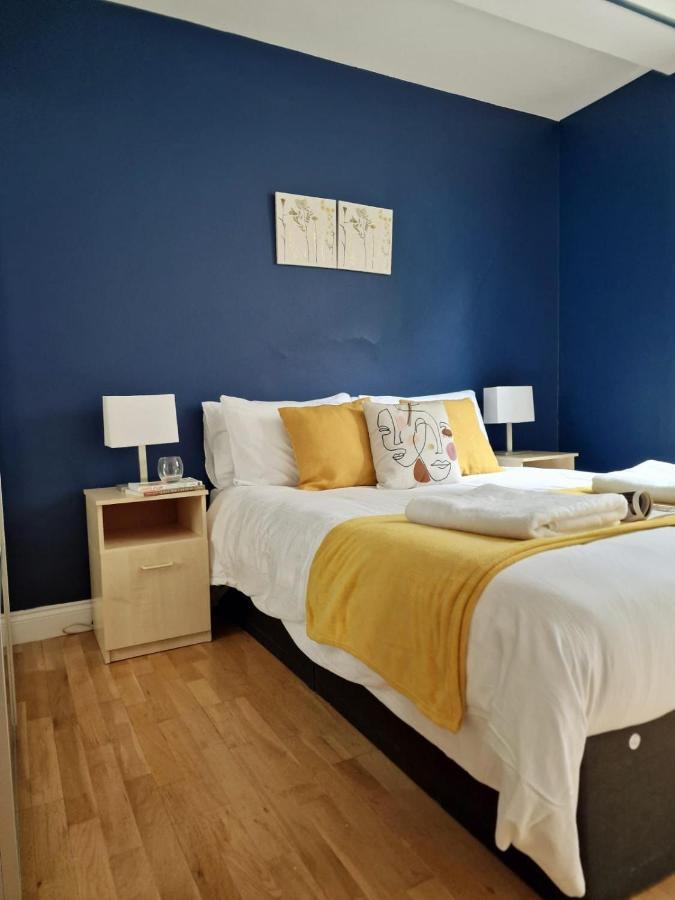 3 Bedrooms Flat Near Russell Square Londra Esterno foto